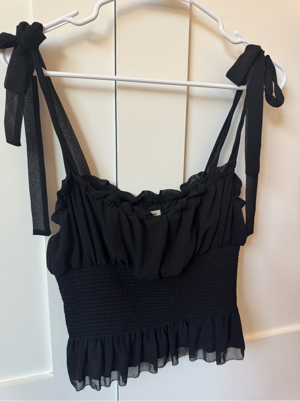 Wilfred Aritzia Ballad Camisole Black Smocked Tie Strap Top